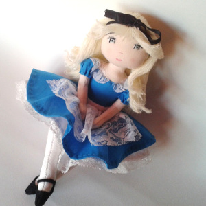 Patron de couture poupée de chiffon - Alice - Miss Penelop