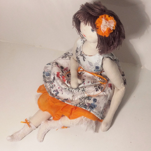 Patron de couture poupée en tissu - Flora - Miss Penelop
